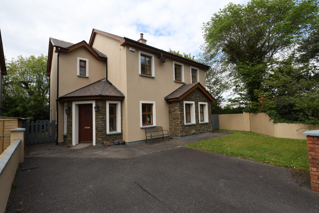 Ryder Cup 2027 Accommodation – Spacious 4-Bedroom Home in Glenbeigh, Co. Kerry