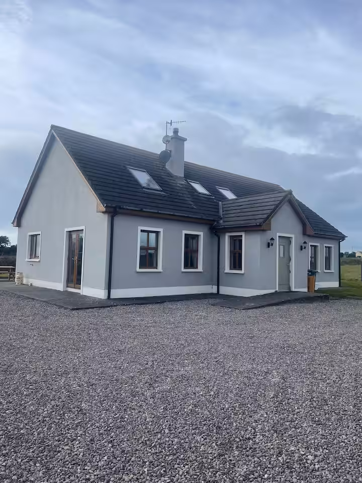 6x Bedroom Home – Fahamore Lodge, Castlegregory, Co. Kerry