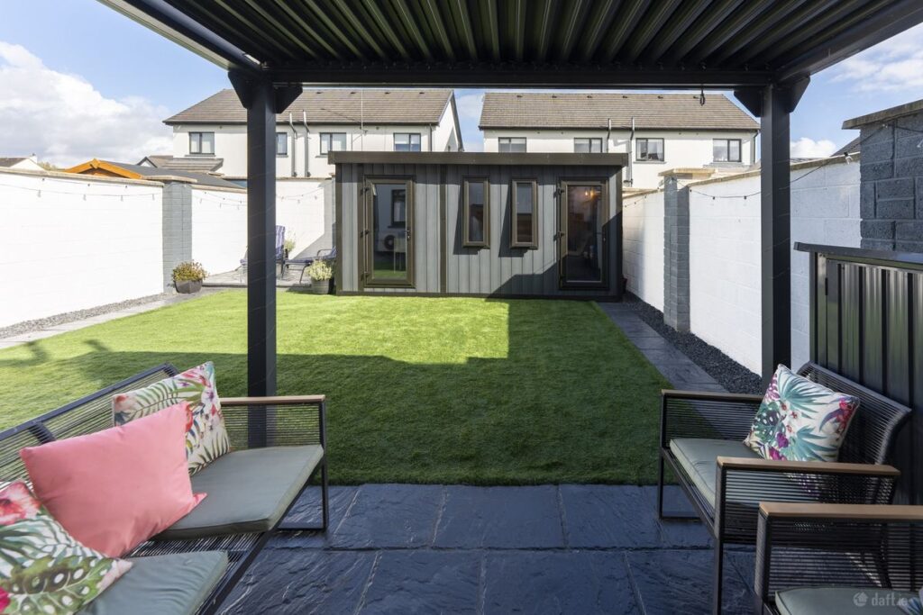 3 Bedroom Home -Clarina, Co. Limerick