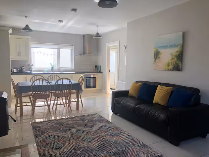 3x Bedroom Home- Kilkee Co. Clare 3x Bedroom Home- Kilkee Co. Clare