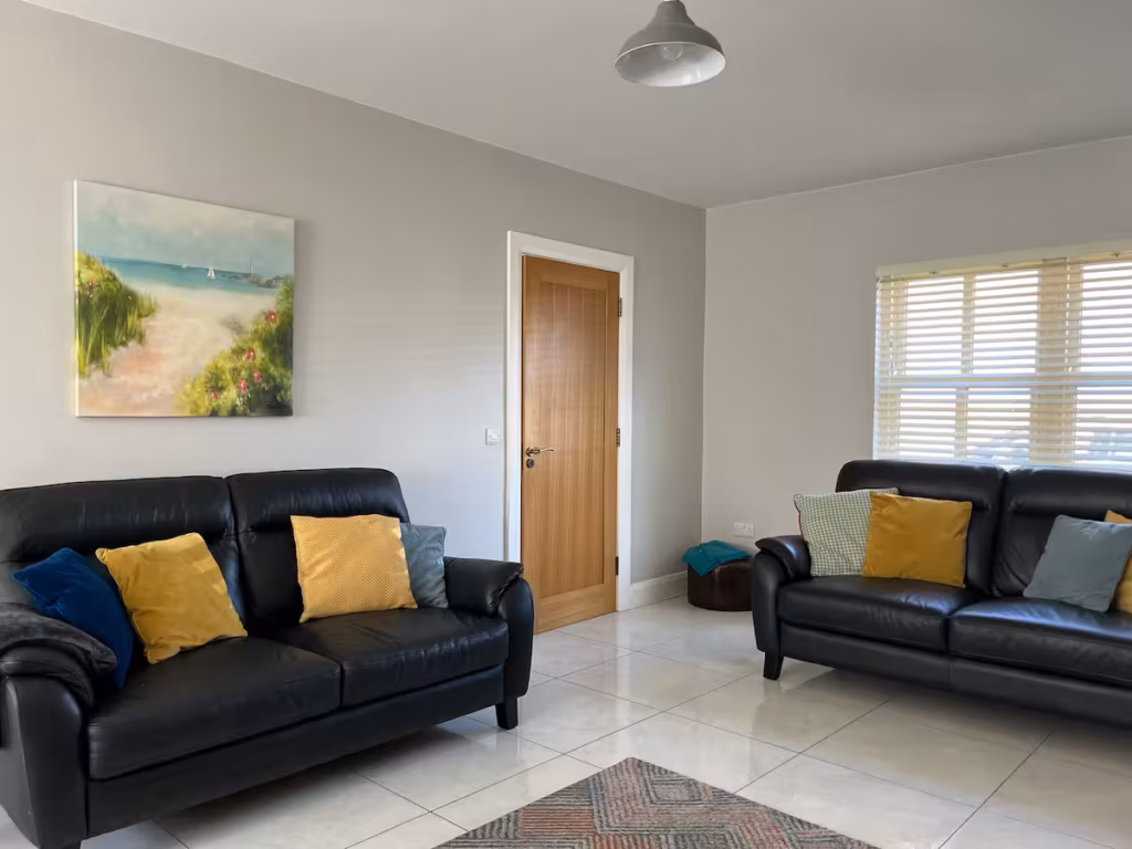 3x Bedroom Home- Kilkee Co. Clare 3x Bedroom Home- Kilkee Co. Clare